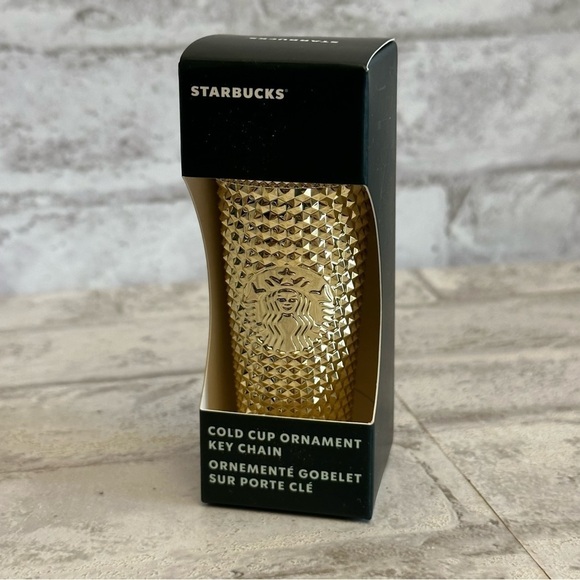 STARBUCKS holiday 2022 bling cold cup ornament pink‎ limited edition - Picture 1 of 3